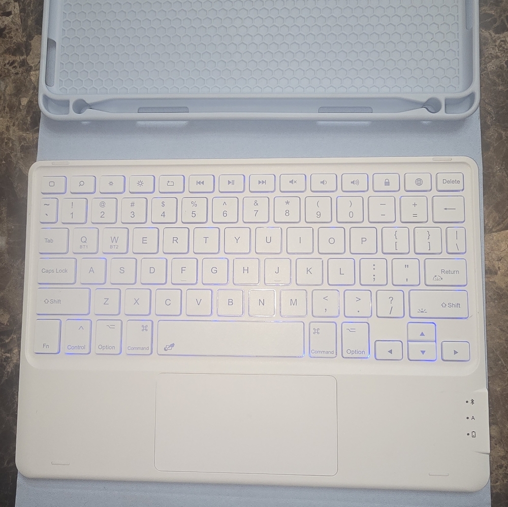 Bluetooth Keyboard Casefor Tablet - Picture 12 of 15